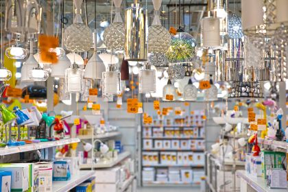 Rasvjeta i elektromaterijal